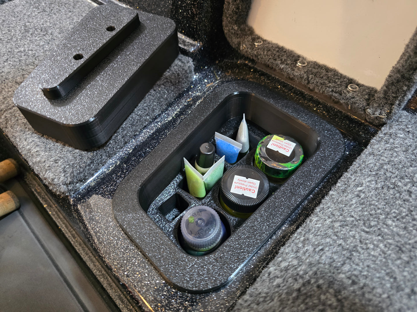 Dye Box for Phoenix